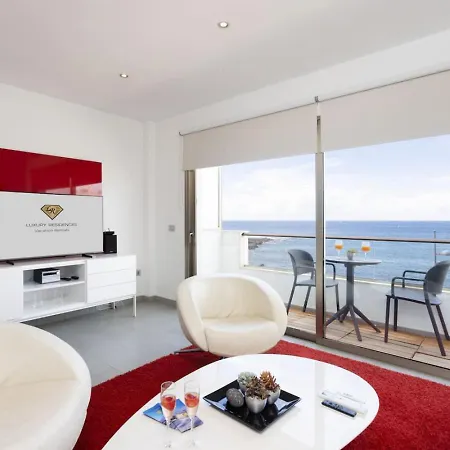 Penthouse Marina Caleta, La Caleta Apartment